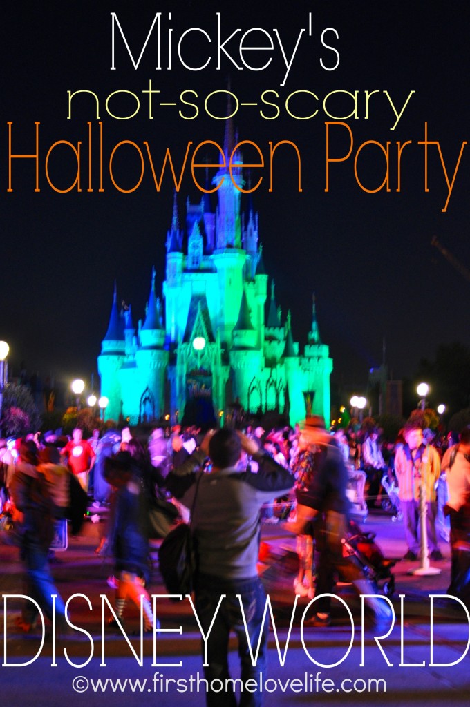 DISNEYWORLD_Halloween_Cover