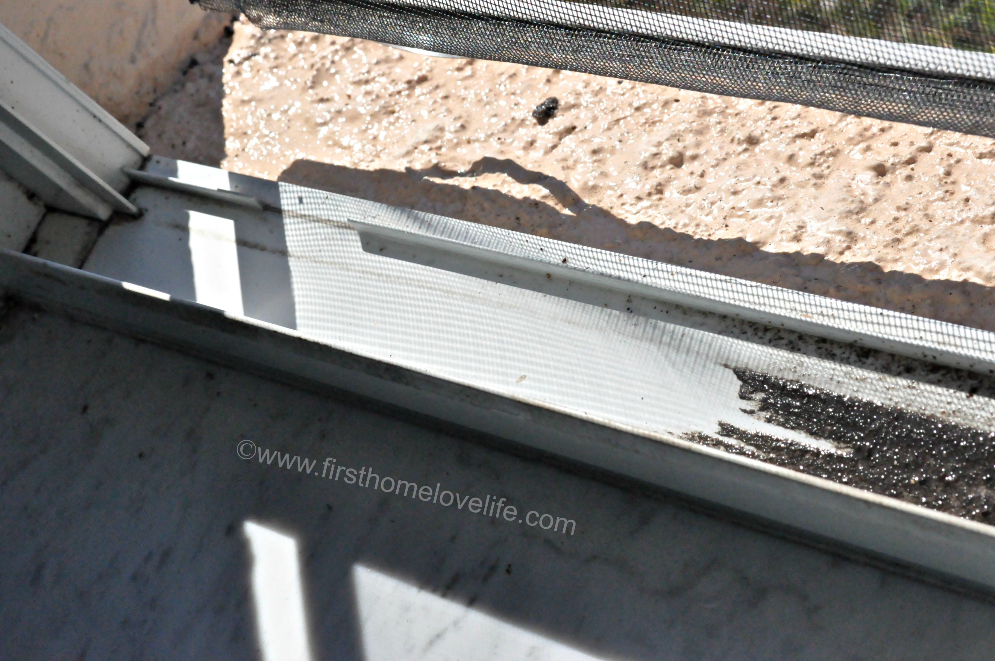 How to Clean Your Window Sills & Tracks?