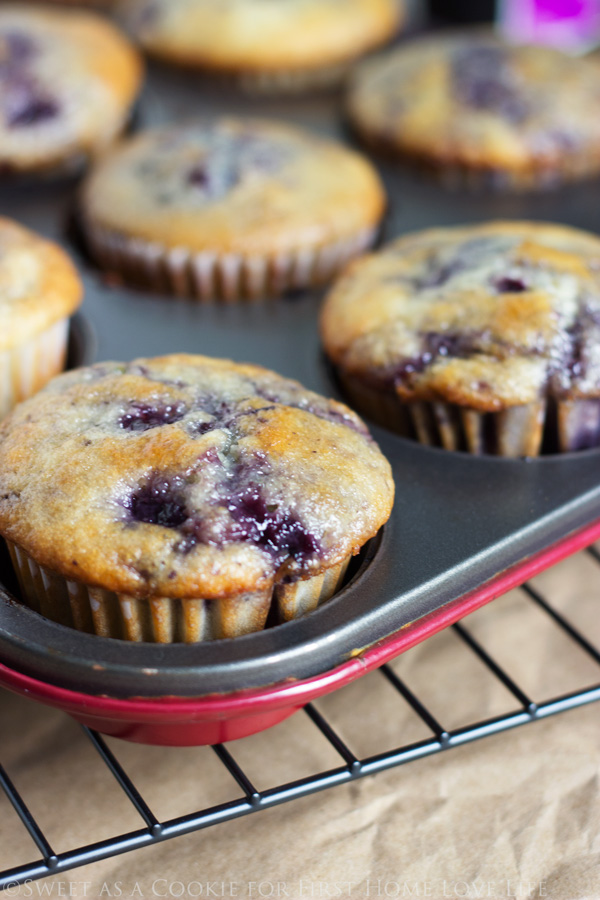 A simply delicious way to use up any jam leftovers! These easy to make and bake BLUEBERRY JAM MUFFINS will instantly be a family favorite! #recipe #blueberry #muffins #bake #breakfast #brunch