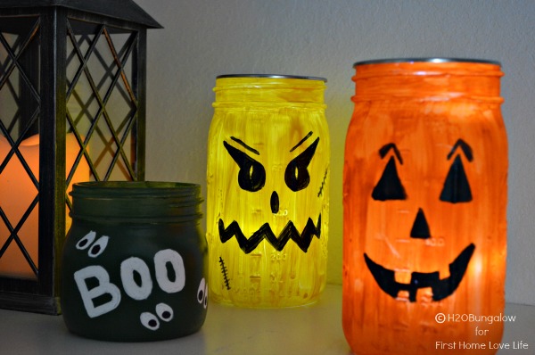 Mason-Jar-Halloween-Decor