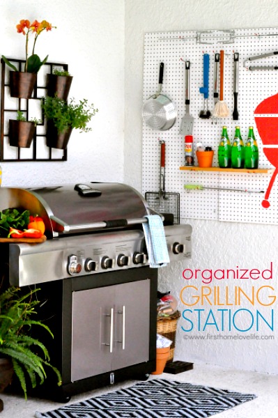 diy outdoor kitchen grilling station via www.firsthomelovelife.com