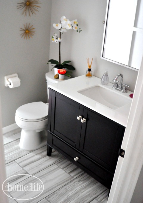 MODERN BATHROOM DESIGN IDEAS VIA WWW.FIRSTHOMELOVELIFE.COM