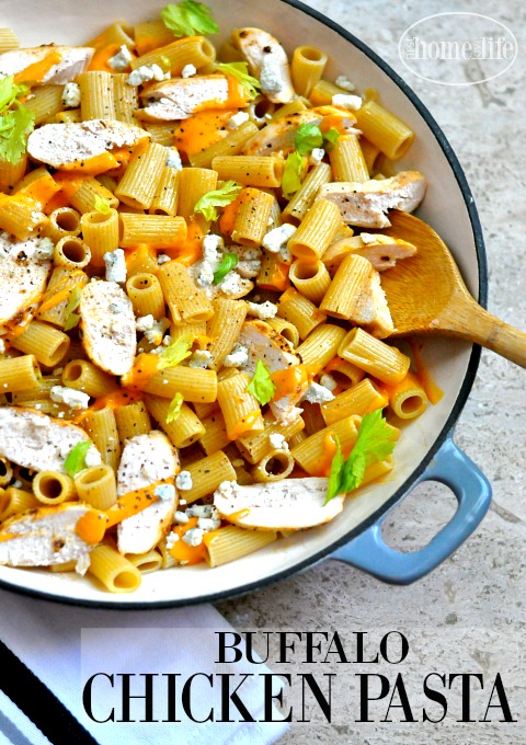 BUFFALO CHICKEN WING PASTA USING ONLY 5 INGREDIENTS VIA FIRSTHOMELOVELIFE.COM