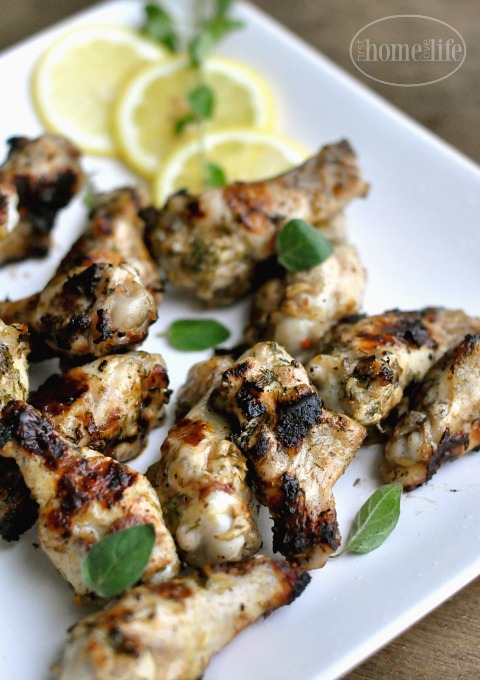 greek chicken wings with lemon and herbs via firsthomelovelife.com