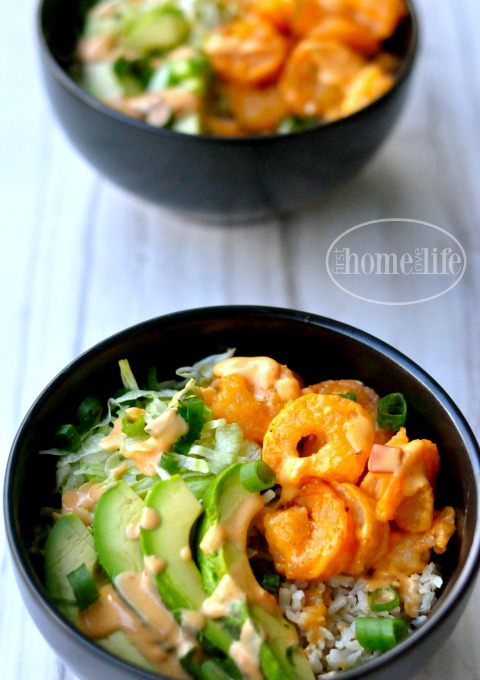if you love bang bang shrimp than you will love these spicy shrimp bowls! via www.firsthomelovelife.com