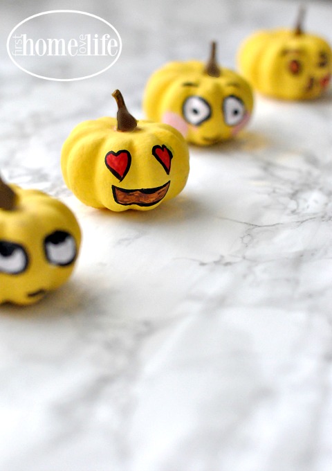 emoji-painted-pumpkins-via-firsthomelovelife-com