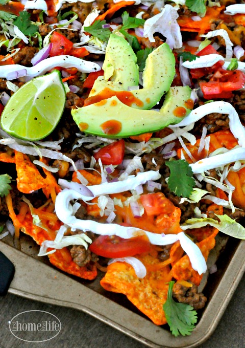 These Doritos Nachos are the perfect game day appetizer or a quick and easy meal! via firsthomelovelife.com
