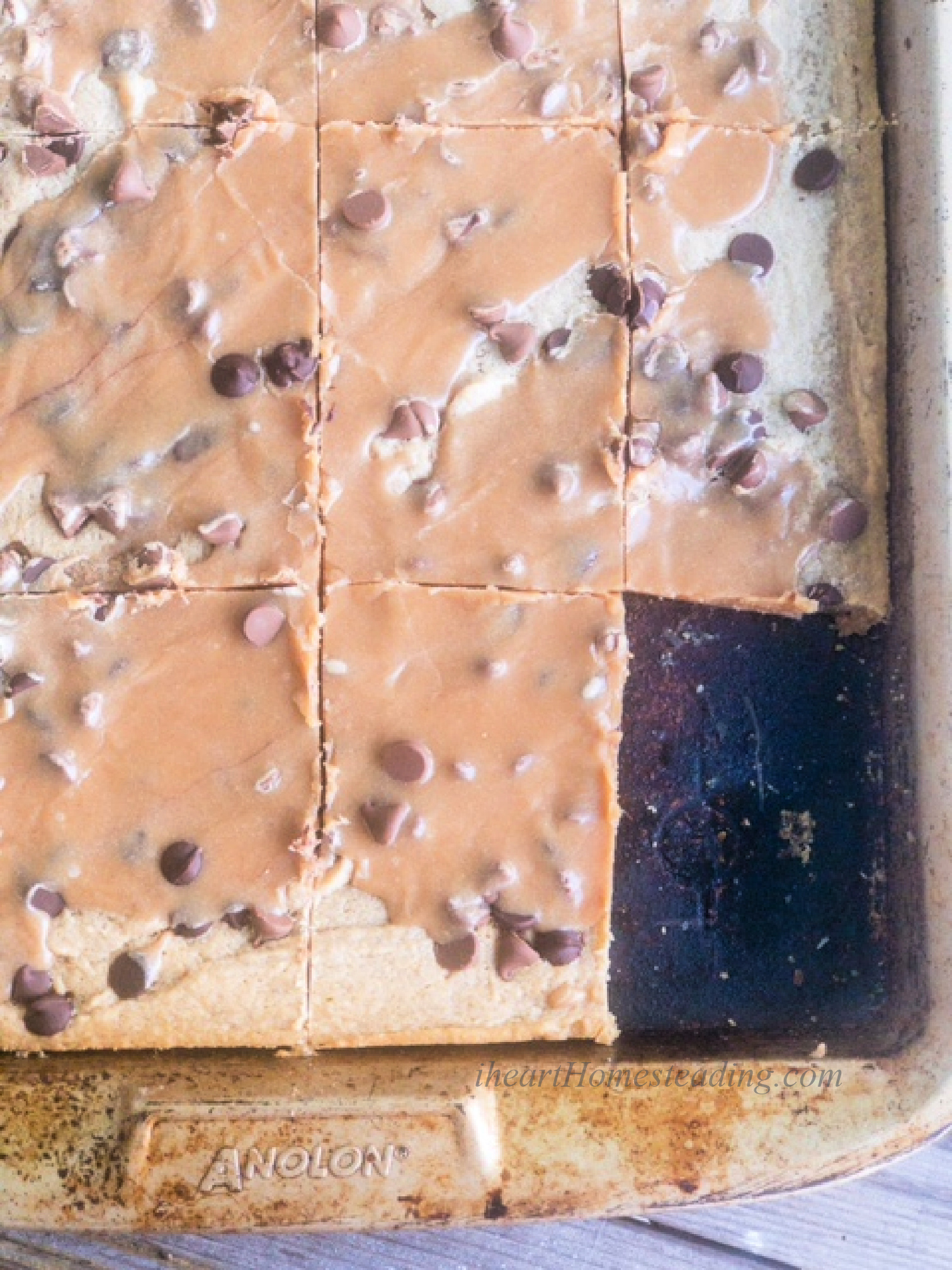 Easy to make chocolate chip peanut butter bars with PB glaze